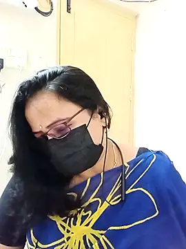 Snapshot of Ananya_flower chatting on October 17, 4:21 pm Ananya flower online show from October 17, 4:21 pm