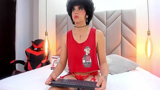 KheylerTomphson online show from October 22, 12:10 pm