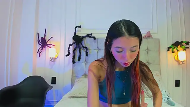 Snapshot of DulceEstrella_ chatting on October 21, 4:49 am DulceEstrella online show from October 21, 4:49 am