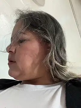 Lucy Milf 474 online show from December 16, 11:38 am