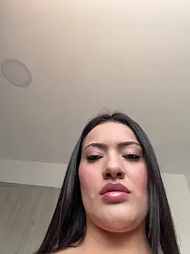 Lu090  online show from December 20, 6:23 pm