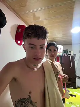 Nascary Fox online show from April 12, 9:06 pm