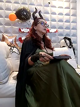 Madame Angelic  online show from November 4, 2:05 am