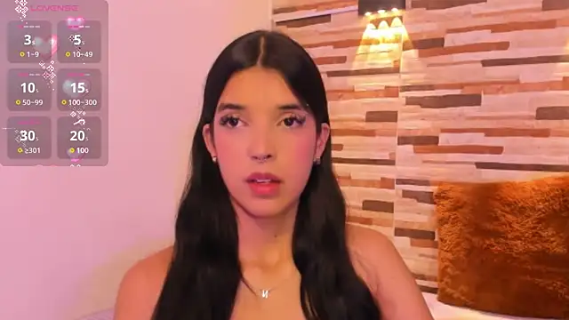 Snapshot of ChloeeMason chatting on September 15, 11:07 am ChloeeMason online show from September 15, 11:07 am