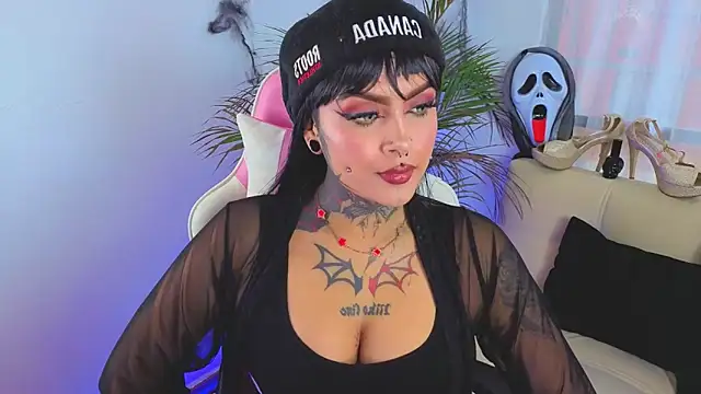 Adamsniki online show from October 21, 9:41 pm