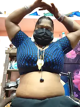 Snapshot of bakyasree143 chatting on October 22, 12:37 am bakyasree143 online show from October 22, 12:37 am