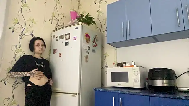 CandaceBlaze online show from October 22, 9:09 pm