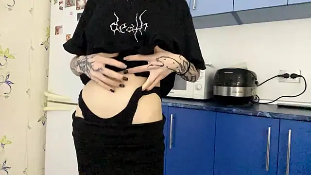 CandaceBlaze online show from October 20, 9:07 pm