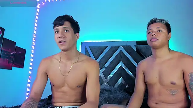 Snapshot of Robertmiller21 chatting on October 4, 5:02 am Robertmiller21 online show from October 4, 5:02 am