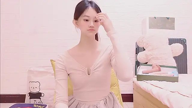 marina-cutegirll online show from February 7, 7:34 am