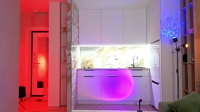 Snapshot of BritaKiss chatting on October 30, 2:47 am BritaKiss online show from October 30, 2:47 am