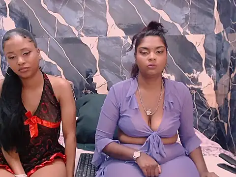 Snapshot of indianmystica694u chatting on September 25, 6:56 am indianmystica694u online show from September 25, 6:56 am