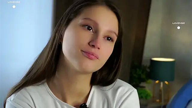 MelaniSeiver online show from October 6, 1:11 am