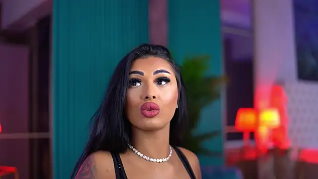 Snapshot of ArabellaPosh chatting on October 21, 5:44 am ArabellaPosh online show from October 21, 5:44 am