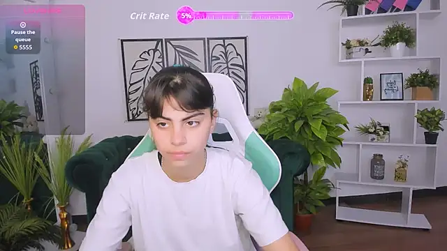 Snapshot of Cocoa_Sins chatting on October 6, 5:57 am Cocoa Sins online show from October 6, 5:57 am