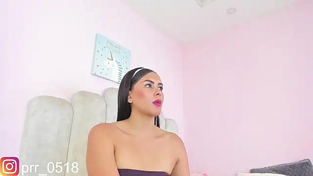 paula cosio online show from September 19, 5:56 pm