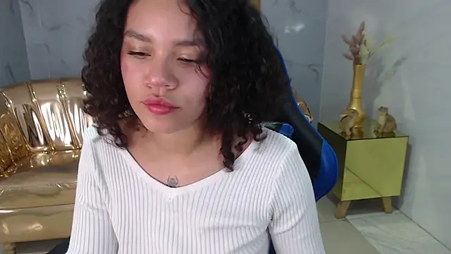 Snapshot of Canela_s1 chatting on October 21, 8:57 pm Canela s1 online show from October 21, 8:57 pm