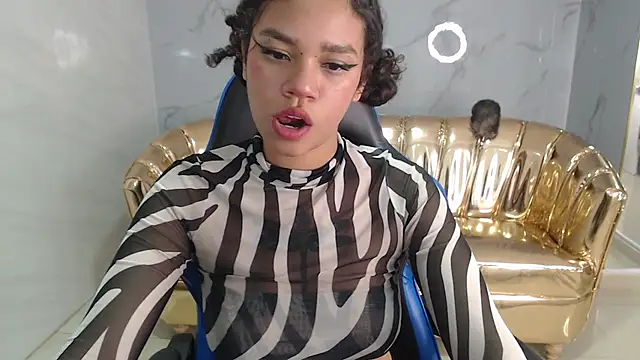 Snapshot of Canela_s1 chatting on September 30, 8:03 pm Canela s1 online show from September 30, 8:03 pm