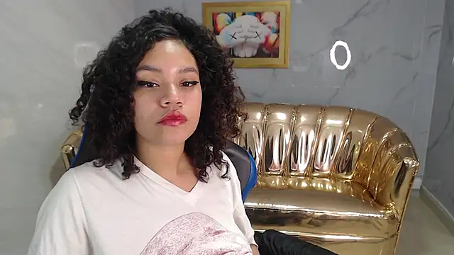 Snapshot of Canela_s1 chatting on October 13, 8:00 pm Canela s1 online show from October 13, 8:00 pm