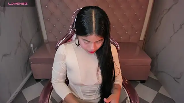 Snapshot of Victoria_b_ chatting on October 20, 7:50 pm Victoria b online show from October 20, 7:50 pm