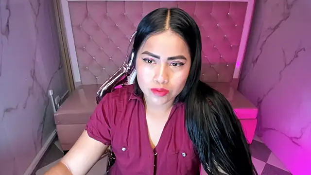 Snapshot of Victoria_b_ chatting on October 16, 8:22 pm Victoria b online show from October 16, 8:22 pm