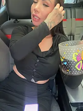 Snapshot of Sarahlove_90 chatting on September 15, 3:53 pm Sarahlove 90 online show from September 15, 3:53 pm