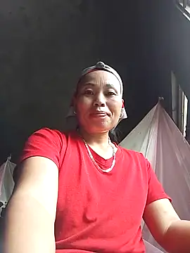Snapshot of Ptmin005 chatting on September 23, 2:21 am Ptmin005 online show from September 23, 2:21 am