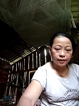 Snapshot of Sa2mh20 chatting on September 23, 4:32 am Sa2mh20 online show from September 23, 4:32 am