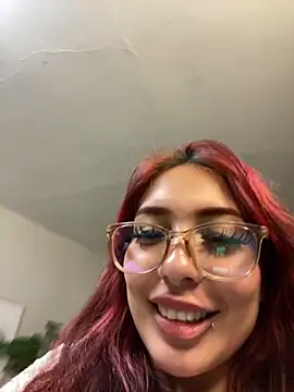 Snapshot of Sara_pink18 chatting on September 9, 3:50 am Sara pink18 online show from September 9, 3:50 am