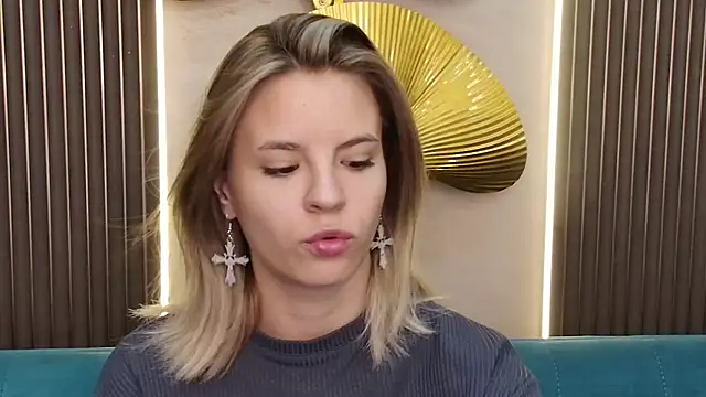 KiaraRolls online show from September 20, 9:02 pm