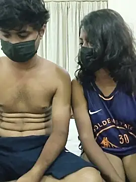 WB couple143 online show from June 21, 7:07 pm