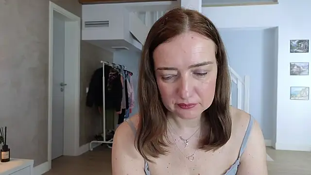 Blue Angel Sweet online show from April 3, 3:26 am