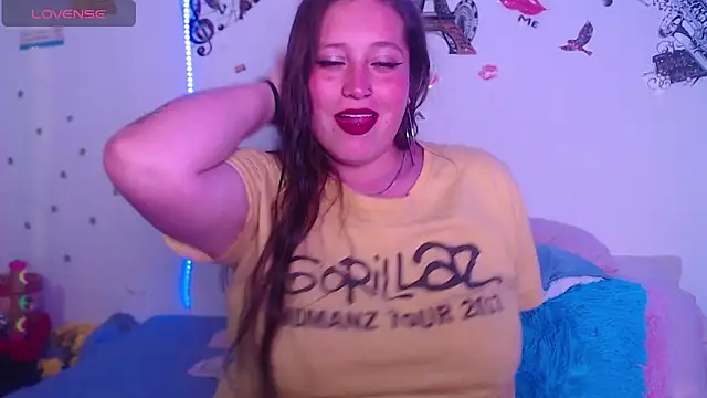 nahomy jonhs online show from October 4, 3:56 am