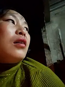 miss-su online show from February 10, 10:29 am