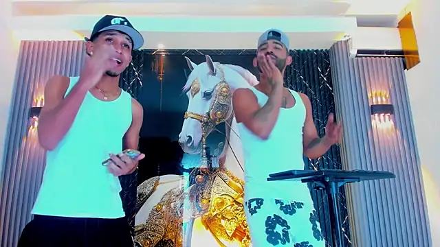 Extreme boys2 online show from November 6, 3:45 am