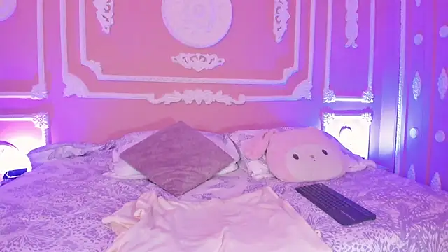 aitana johns online show from October 17, 1:03 pm