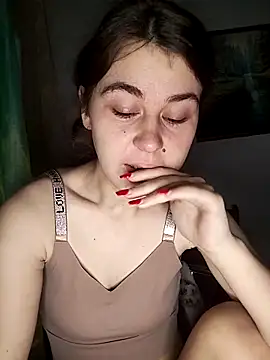 ToryTayler online show from November 13, 5:39 am