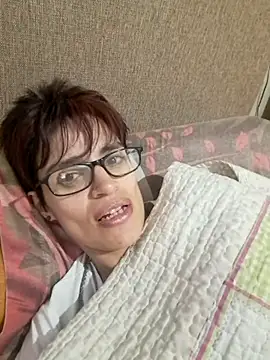 culitobosterook online show from October 18, 9:16 pm