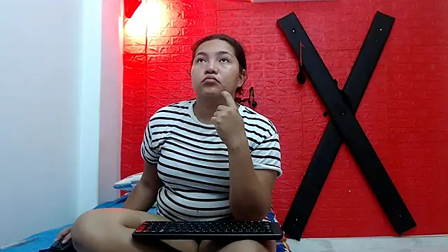 etugatita18 online show from September 13, 4:15 pm