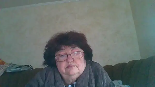 Snapshot of MilaSky5303 chatting on October 16, 12:08 pm MilaSky5303 online show from October 16, 12:08 pm