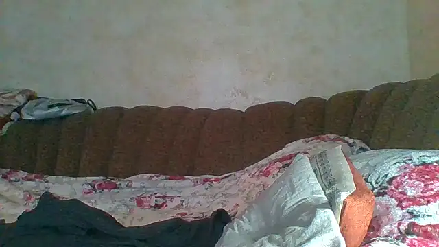 Snapshot of MilaSky5303 chatting on October 25, 1:30 pm MilaSky5303 online show from October 25, 1:30 pm