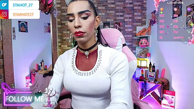 Starhott  online show from October 8, 2:27 am