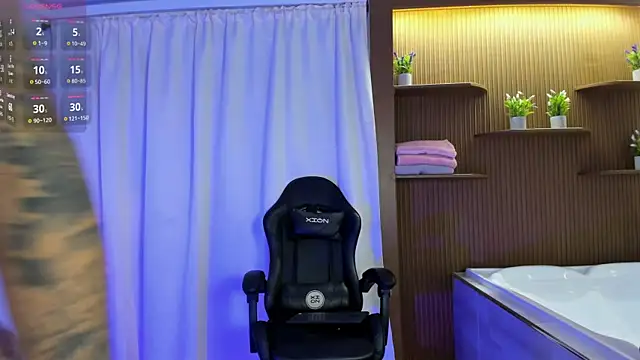 Snapshot of charlotte_mitchell_ chatting on September 24, 8:19 pm charlotte mitchell  online show from September 24, 8:19 pm