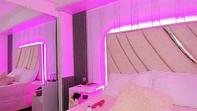 Snapshot of bellalumi chatting on September 21, 12:26 pm bellalumi online show from September 21, 12:26 pm