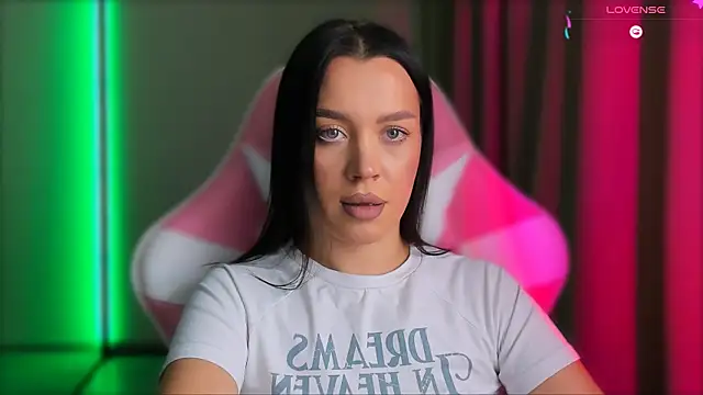 AmeliaSonk231 online show from October 15, 7:05 pm