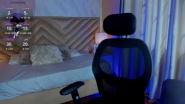  raven black online show from September 22, 2:37 pm