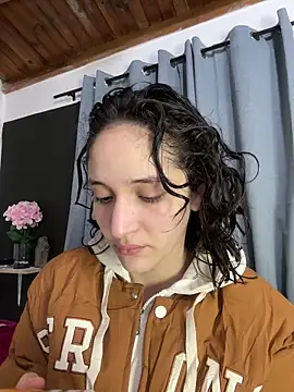 TeensNews18 online show from April 1, 11:13 pm