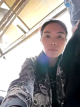 omopo online show from October 15, 7:55 am