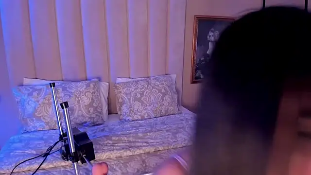 Snapshot of AnnyBentley chatting on October 9, 4:27 am AnnyBentley online show from October 9, 4:27 am