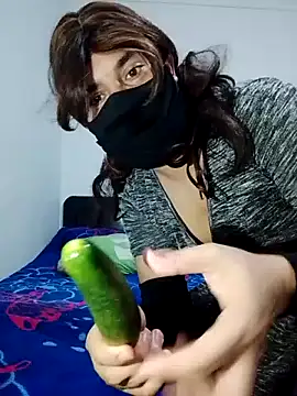 Snapshot of Banouti_23 chatting on October 5, 4:34 pm Banouti 23 online show from October 5, 4:34 pm